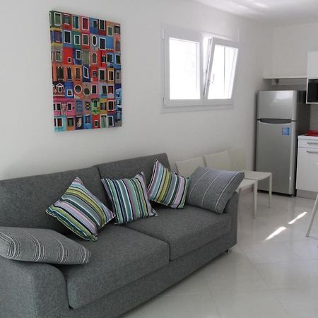 Ba - Carla Apartments - Modern Apartments - 利尼亚诺萨比亚多罗 外观 照片