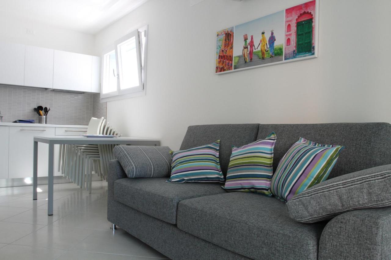 Ba - Carla Apartments - Modern Apartments - 利尼亚诺萨比亚多罗 外观 照片
