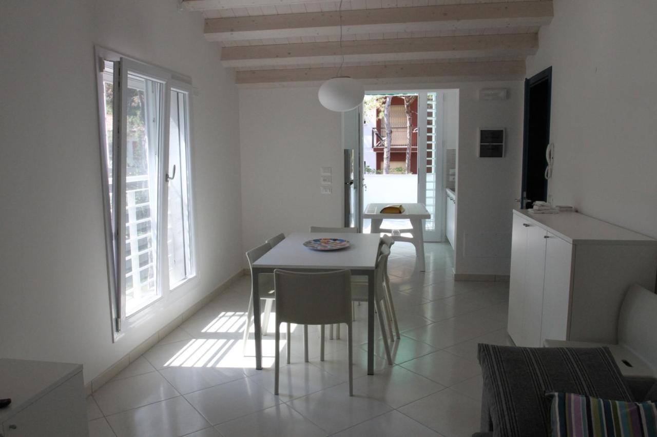 Ba - Carla Apartments - Modern Apartments - 利尼亚诺萨比亚多罗 外观 照片